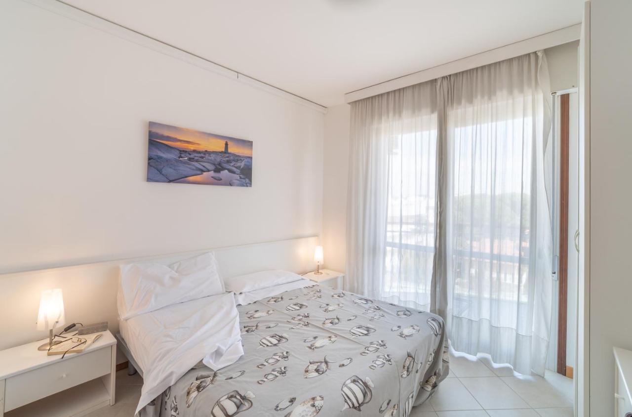 Appartement Residenza Puerto Do Sol à Lignano Sabbiadoro Extérieur photo